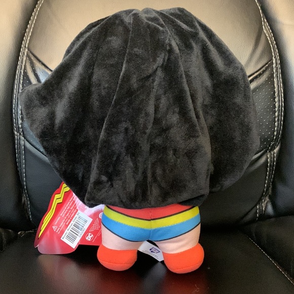 Toy Factory DC Comics Wonder Woman Chibi Plush 10” - Picture 2 of 2